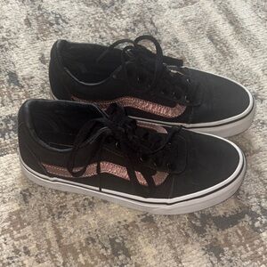 GUC black and metallic pink Vans